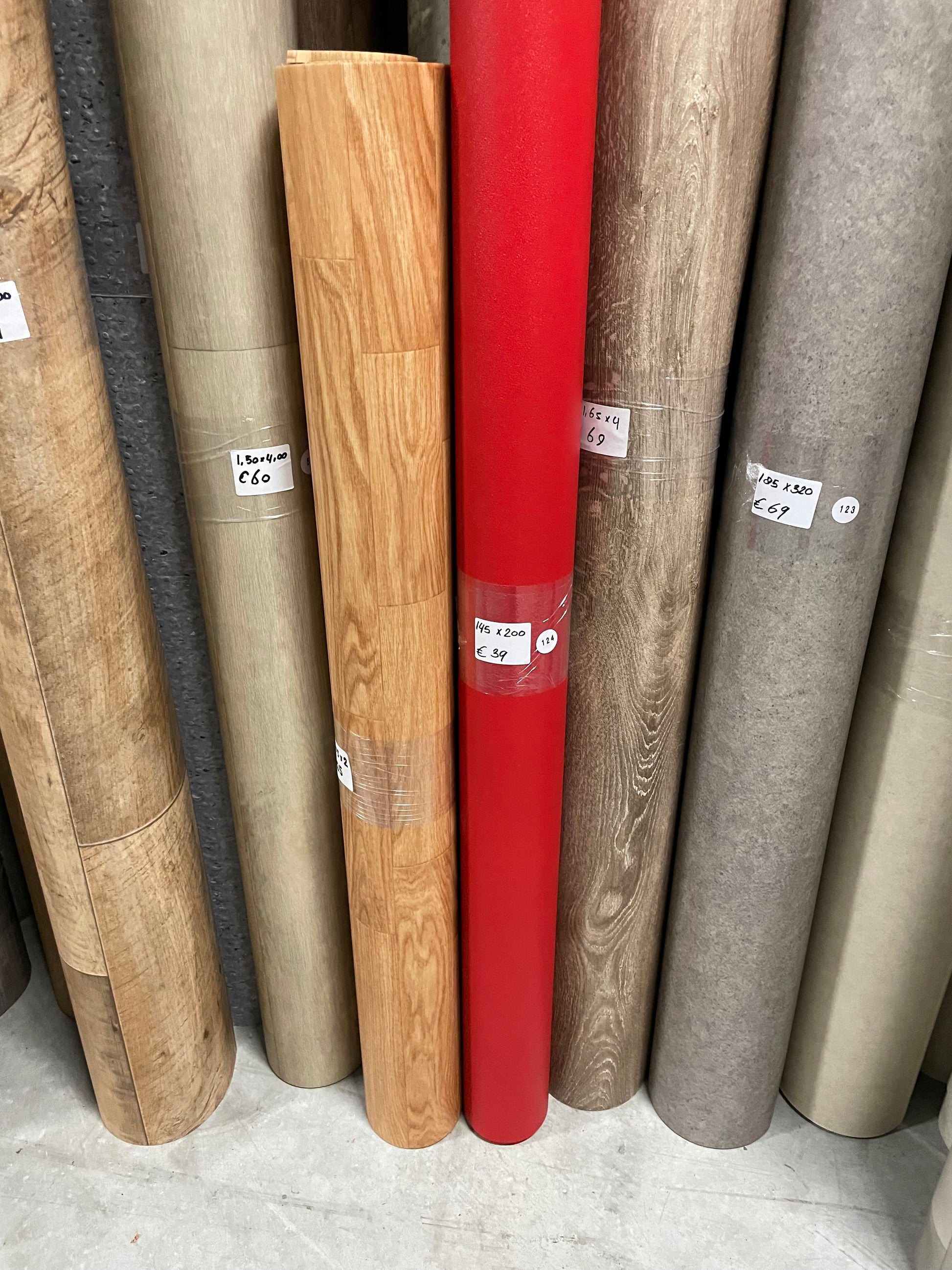 Rood Vinyl Restpartij |
1,45x2,00mtr - Vinylrestpartij.nl 