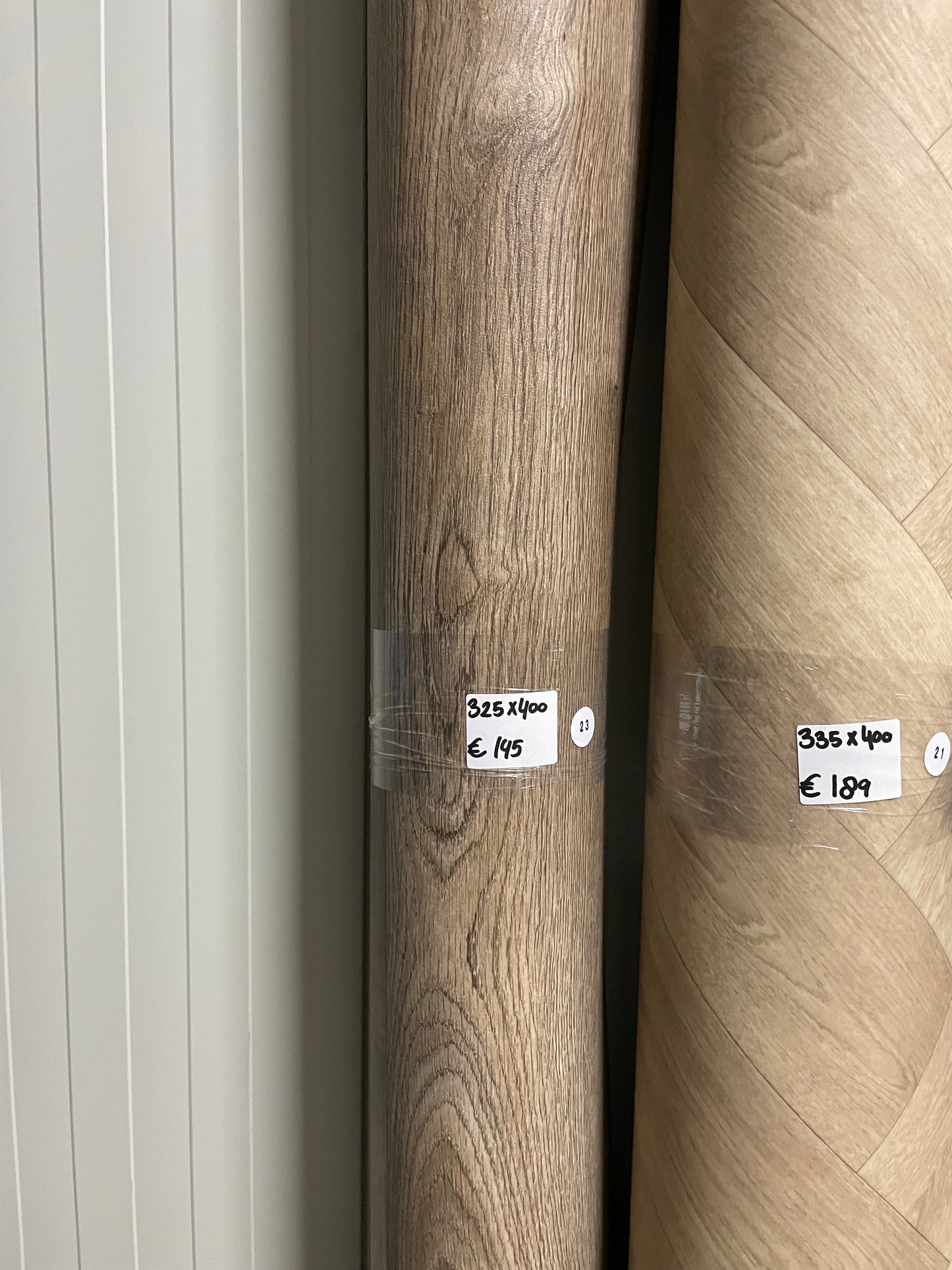 Donker Kastanjebruin Eiken Vinyl Restpartij |3,25x3,80mtr