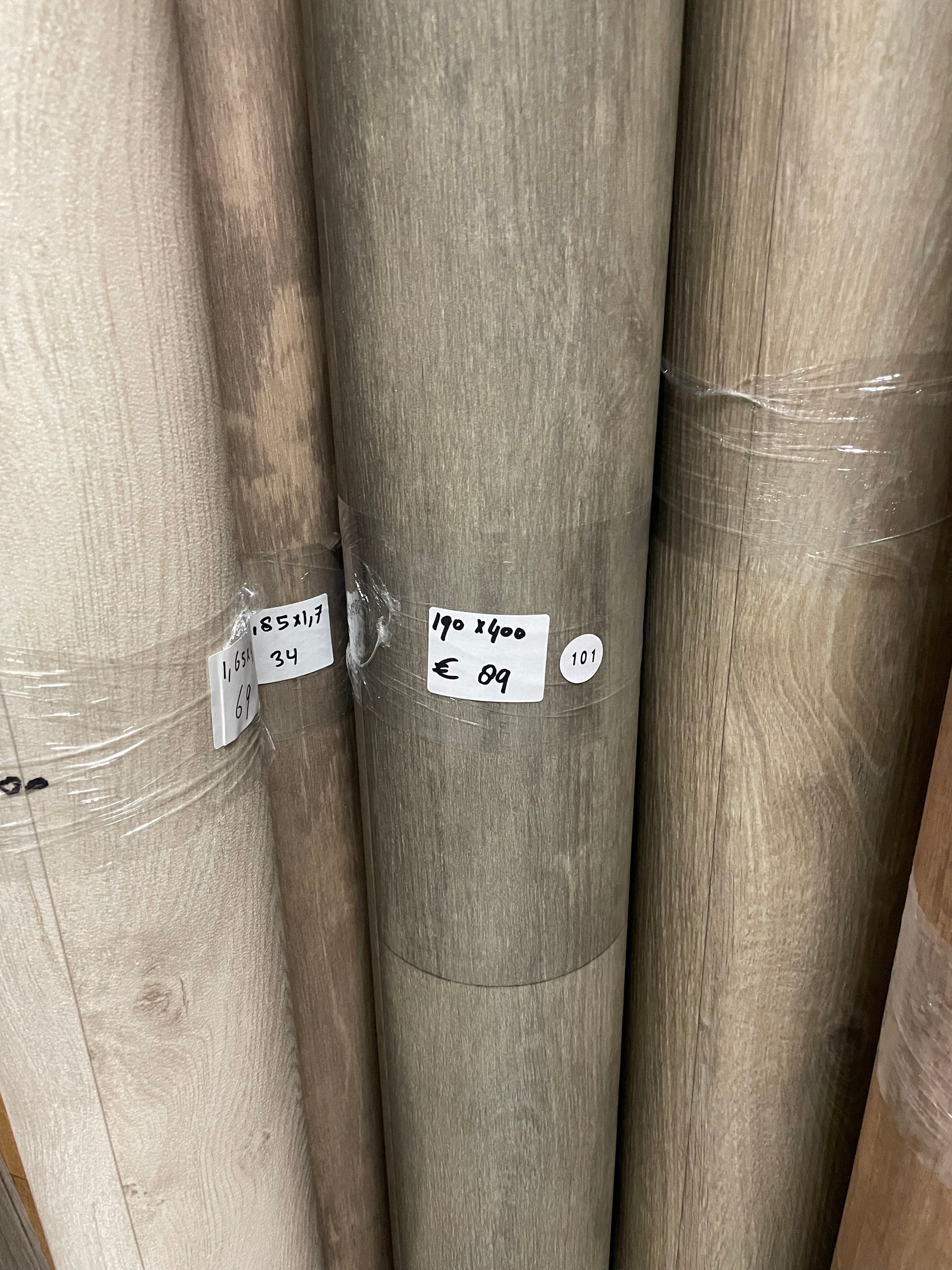 Forbo Novilon Grijsbruin Eiken Vinyl Restpartij | 1,90x4,00mtr - Vinylrestpartij.nl 