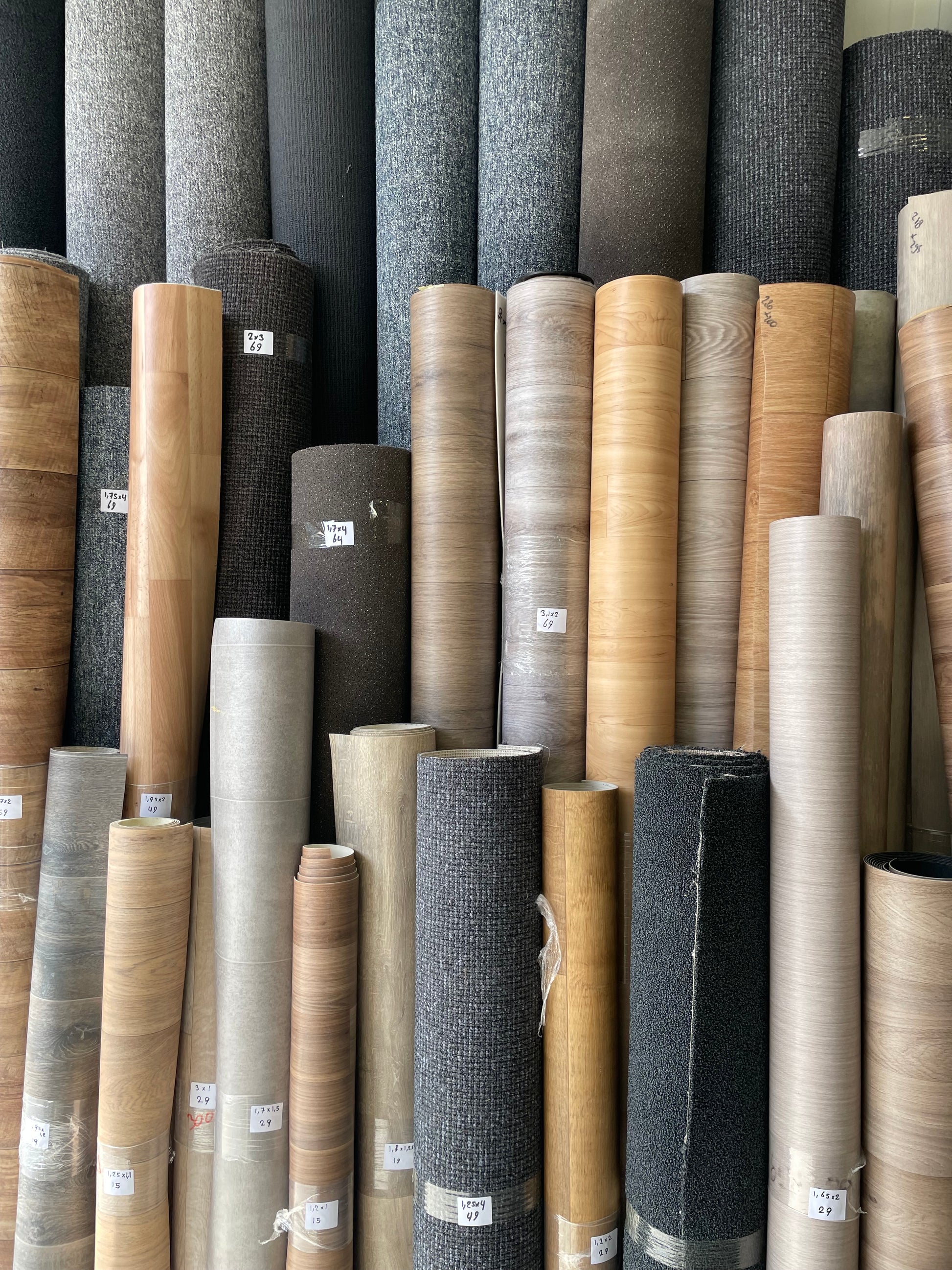 Goedkope Vinyl en Tapijt Restpartijen / Restanten / Coupons Amsterdam - Vinylrestpartij.nl 