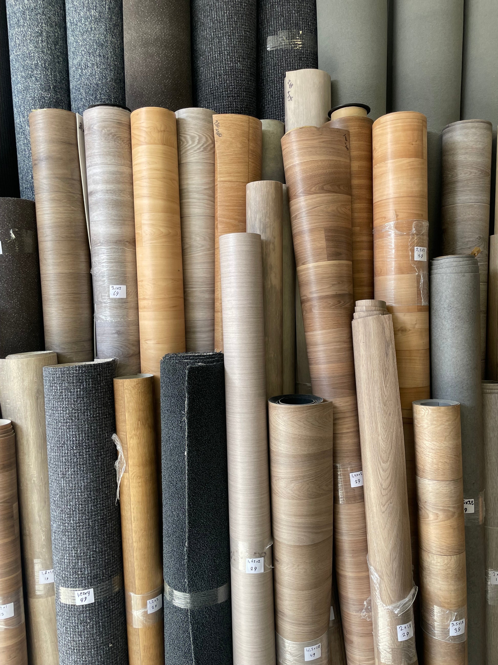 Goedkope Vinyl en Tapijt Restpartijen / Restanten / Coupons Amsterdam - Vinylrestpartij.nl 