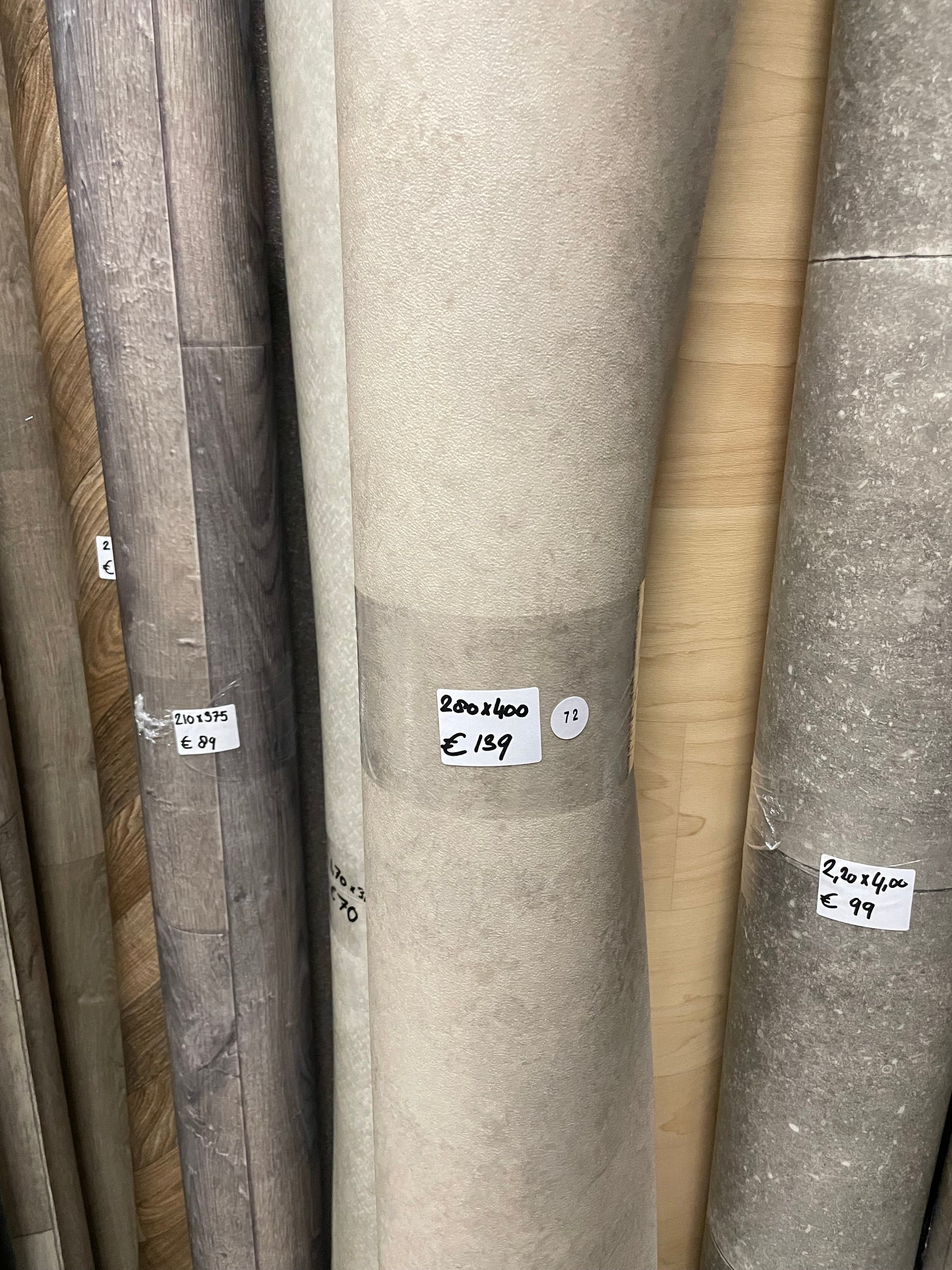 Greige Betonlook Vinyl Restpartij | 2,80x4,00mtr - Vinylrestpartij.nl 