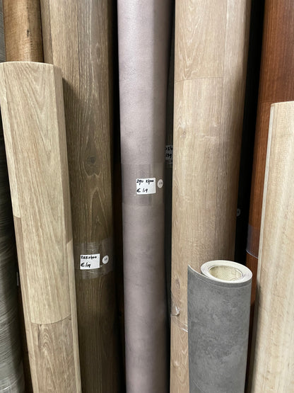 Grijs Betonlook Vinyl Restpartij |
2,90×4,00mtr - Vinylrestpartij.nl 