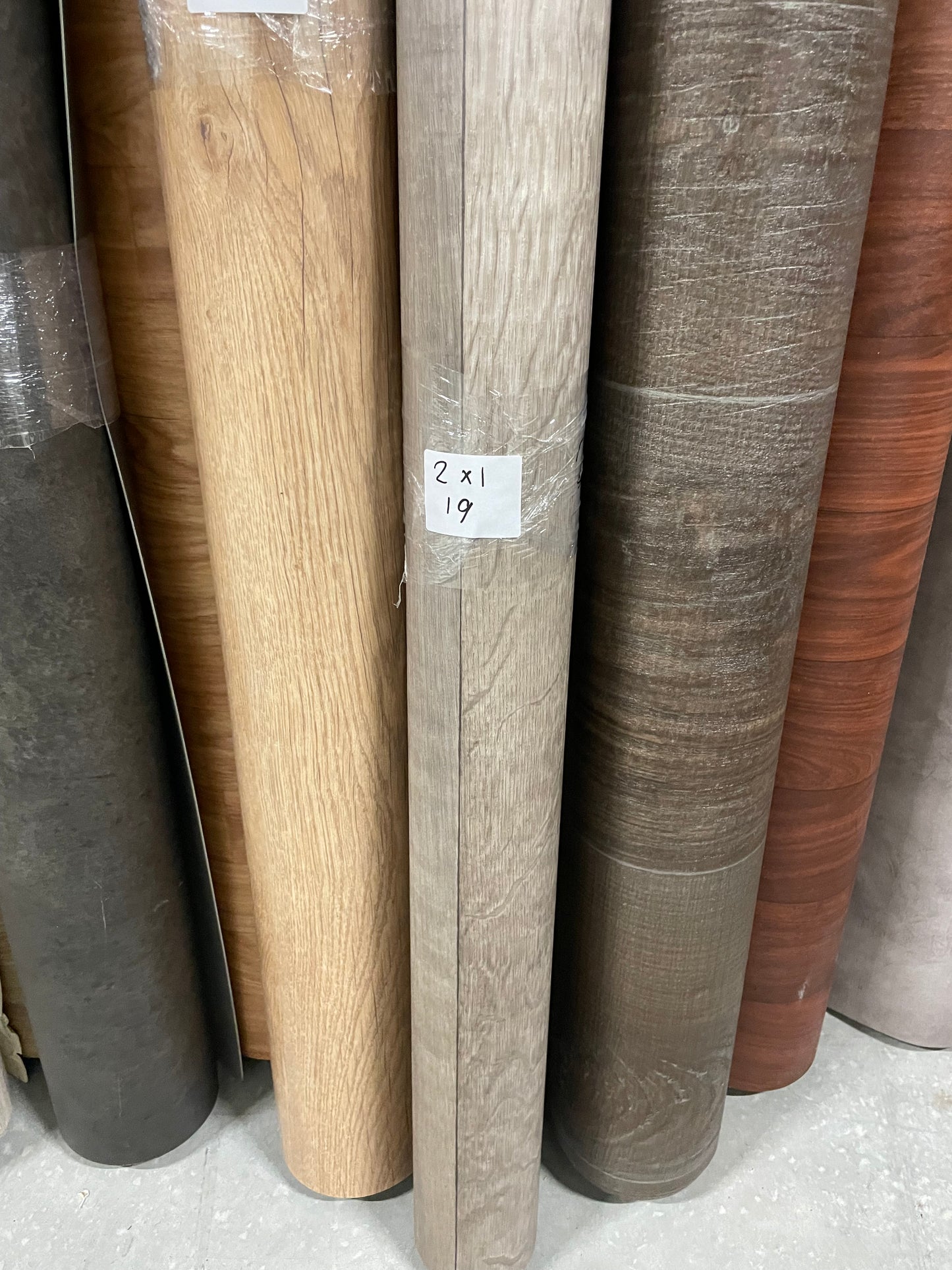 Grijs HoutlookVinyl Restpartij | 1,00x2,00mtr - Vinylrestpartij.nl 
