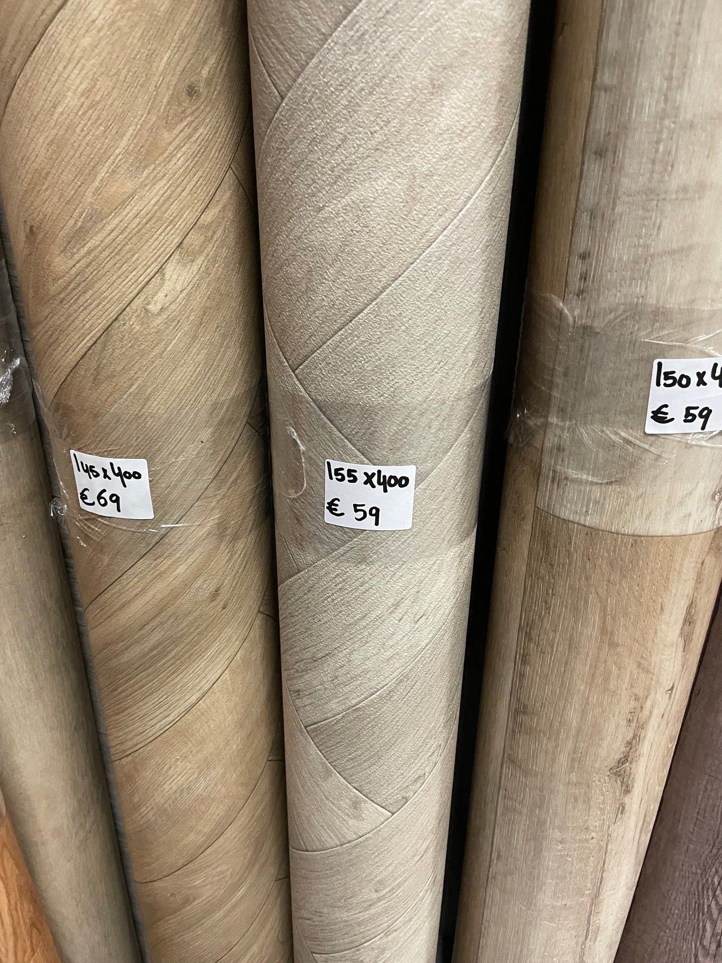 Grijs Visgraat Vinyl Restpartij | 1,55x4,00mtr - Vinylrestpartij.nl 