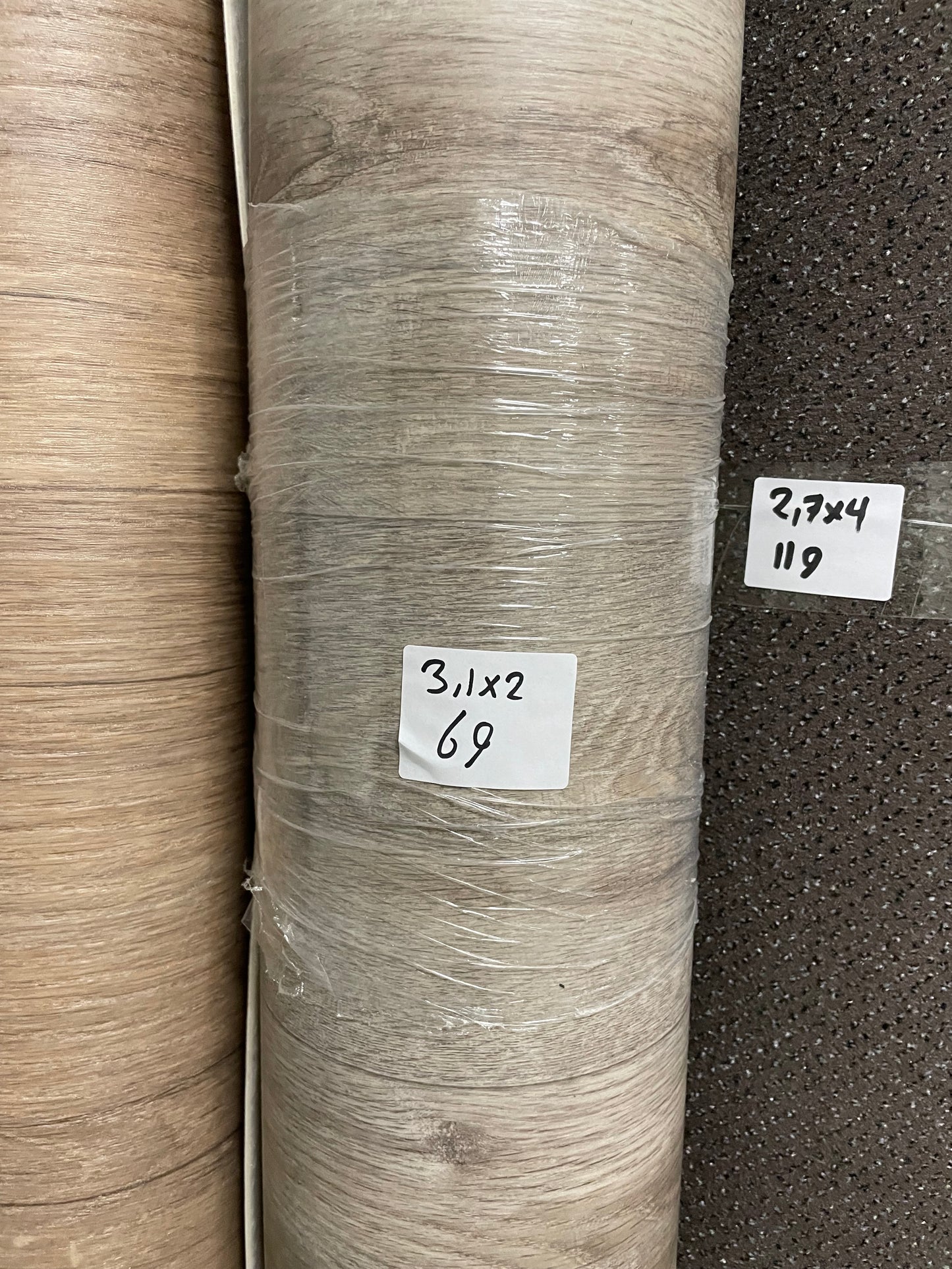 Grijsbruin Eiken Vinyl Restpartij | 2,00x3,10mtr - Vinylrestpartij.nl 