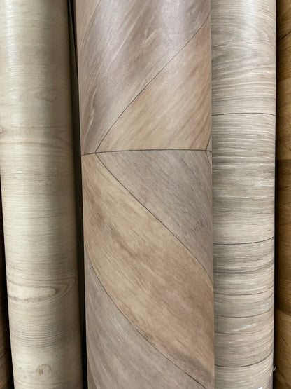 Grijsbruin Eiken Vinyl Visgraat Restpartij | 2,00x2,25mtr - Vinylrestpartij.nl 