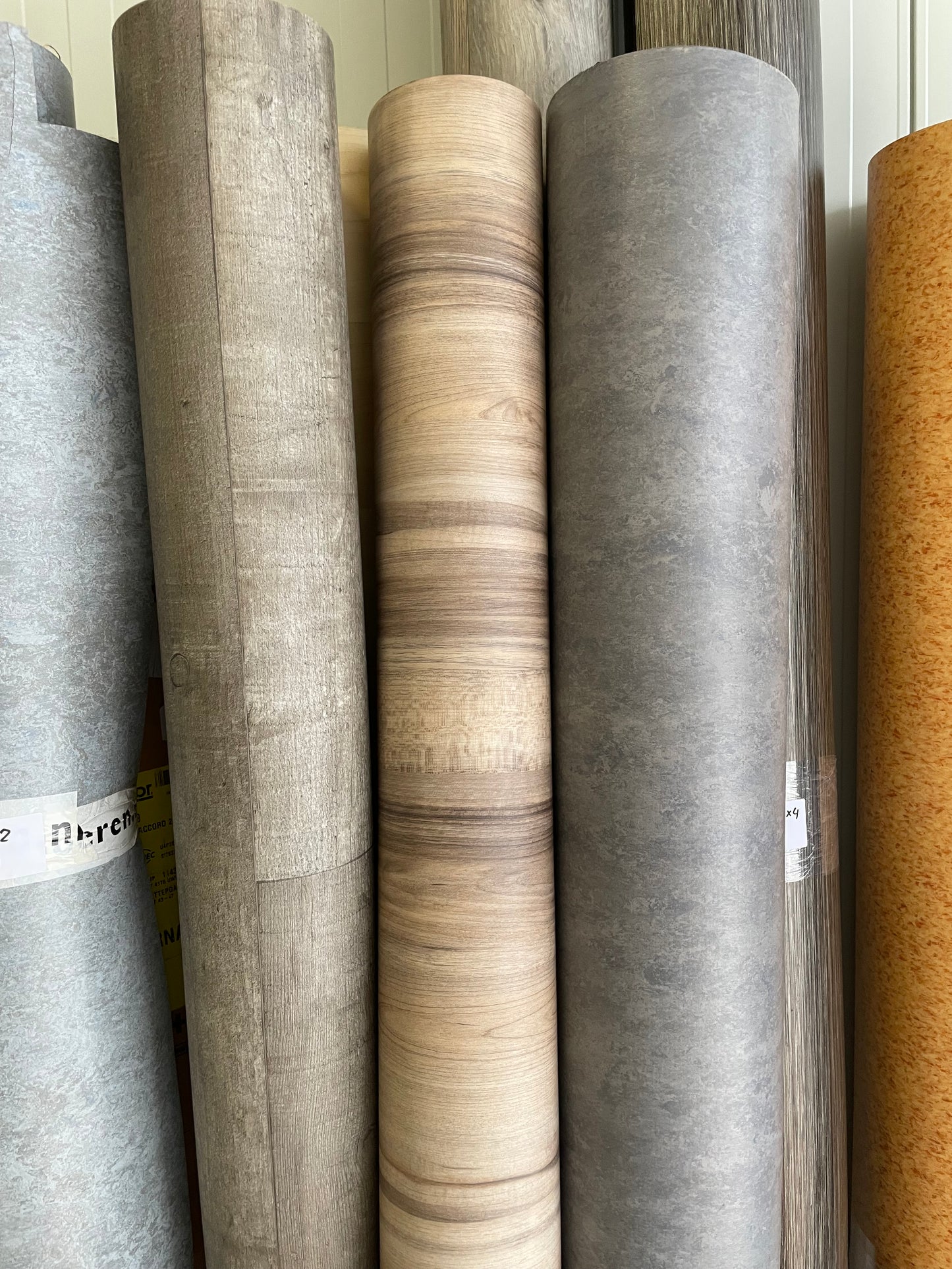 Grijsbruin Modern Eiken Project Vinyl Restpartij | 2,00x2,90mtr - Vinylrestpartij.nl 