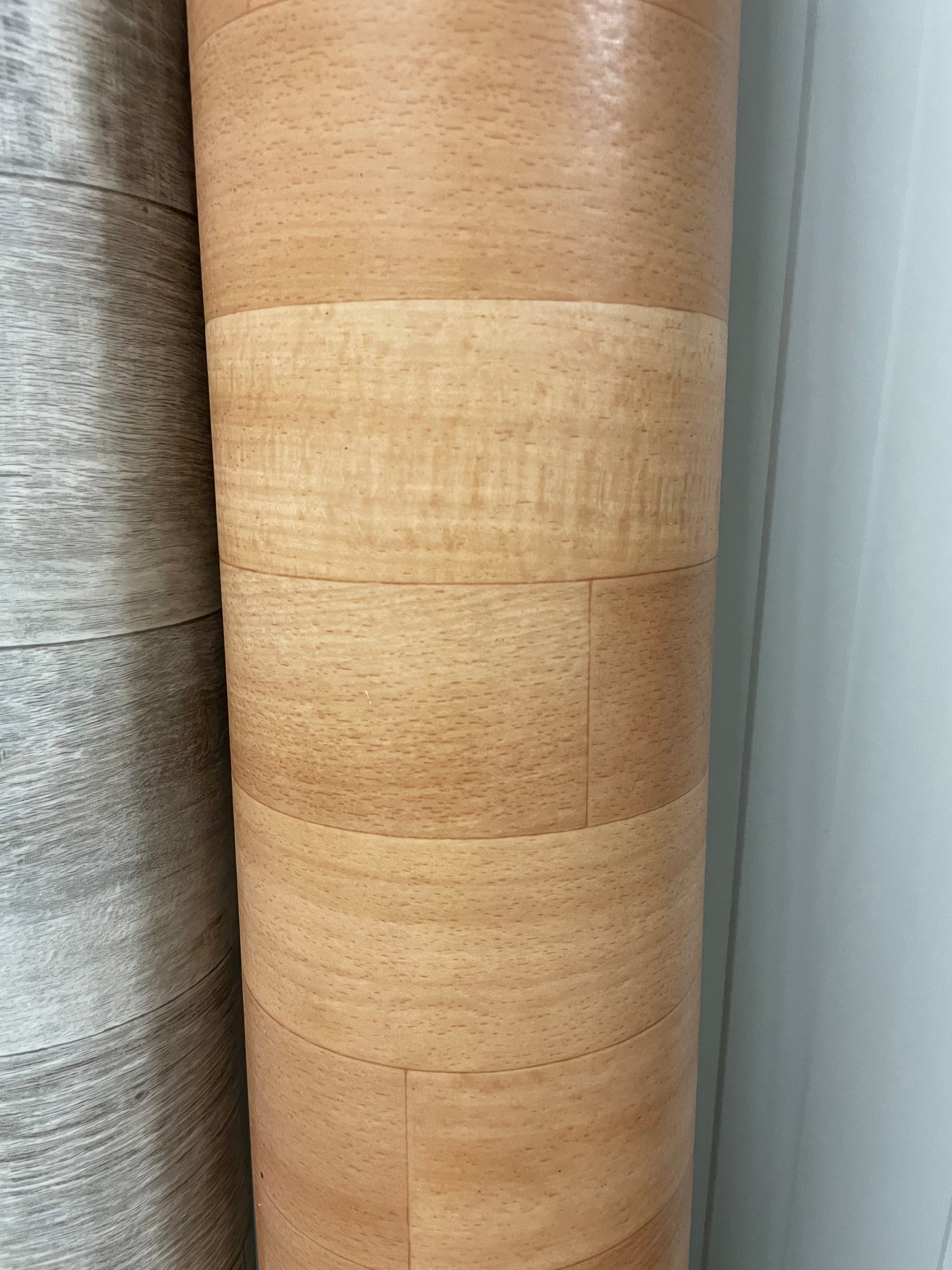 Klassiek Eiken in Smalle Planken Vinyl Restpartij | 2,00x3,20mtr - Vinylrestpartij.nl 