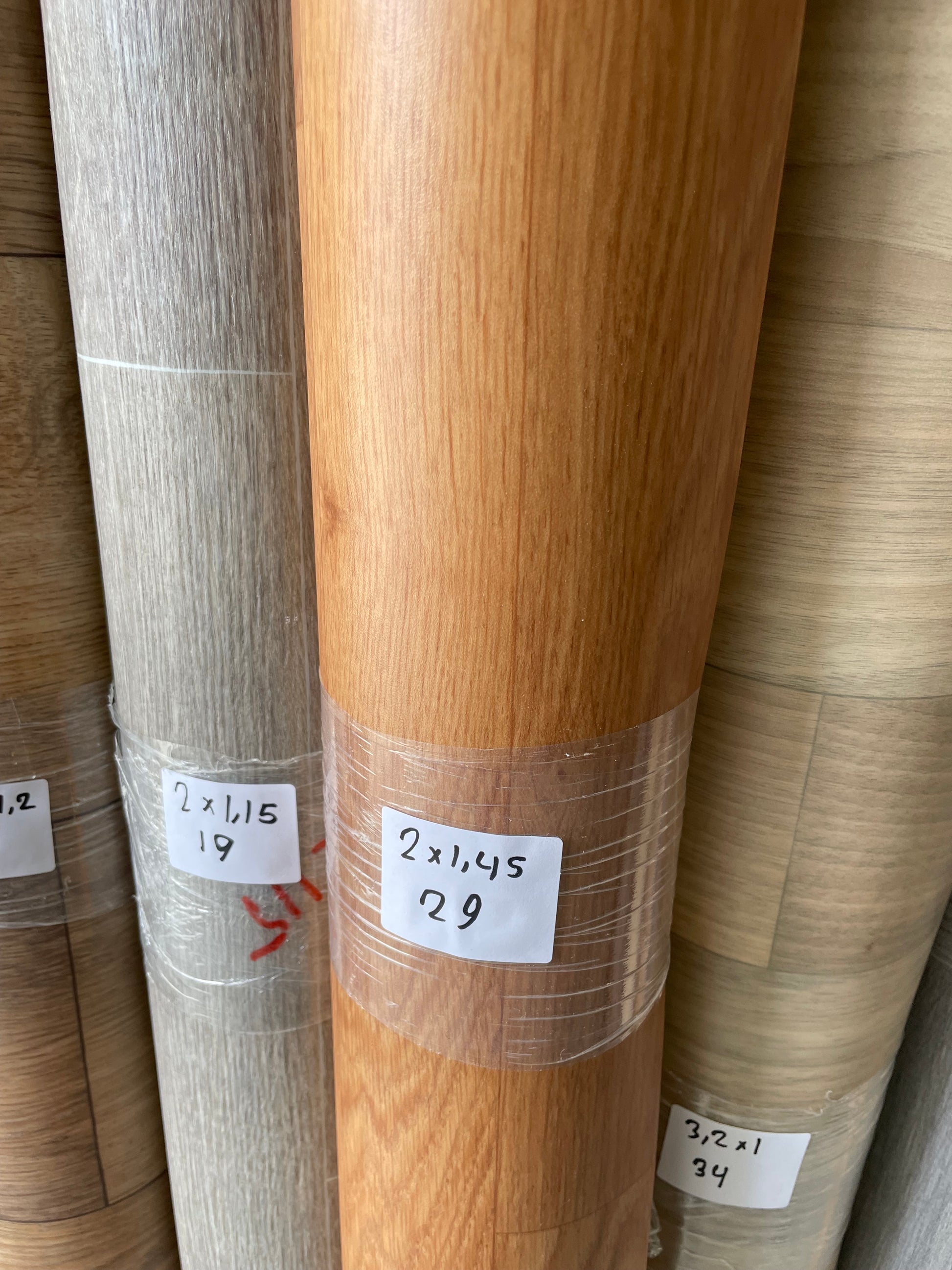 Klassiek Warm Eiken Vinyl Coupon | 1,45x2,00mtr - Vinylrestpartij.nl 