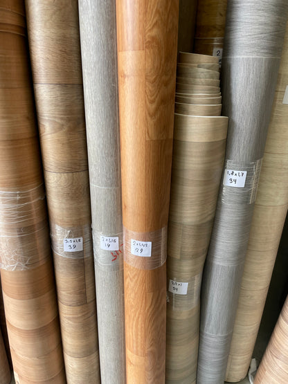 Klassiek Warm Eiken Vinyl Coupon | 1,45x2,00mtr - Vinylrestpartij.nl 