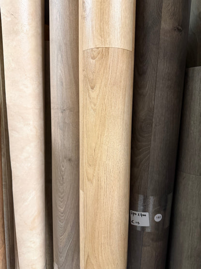 Licht Amsterdam Eiken Vinyl Restpartij |
2,70x4,00mtr