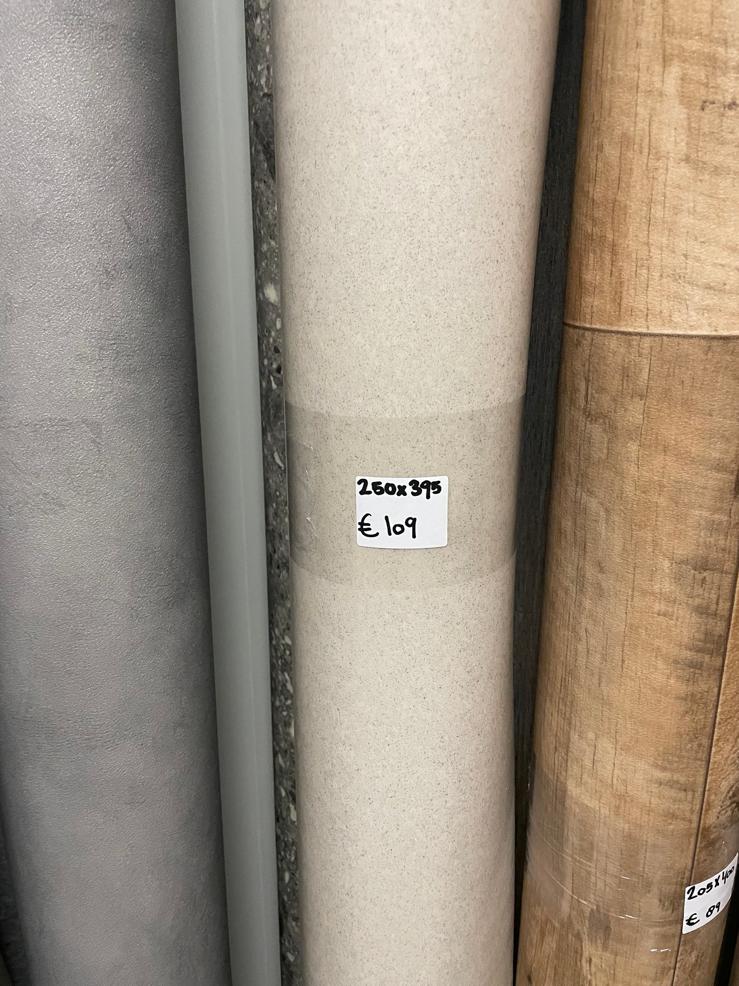Licht Betonlook Vinyl Restpartij | 2,50x3,95mtr - Vinylrestpartij.nl 