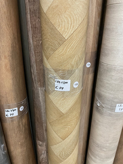 Naturel Licht Eiken Visgraat Vinyl Coupon |
1,85x4,00mtr - Vinylrestpartij.nl 