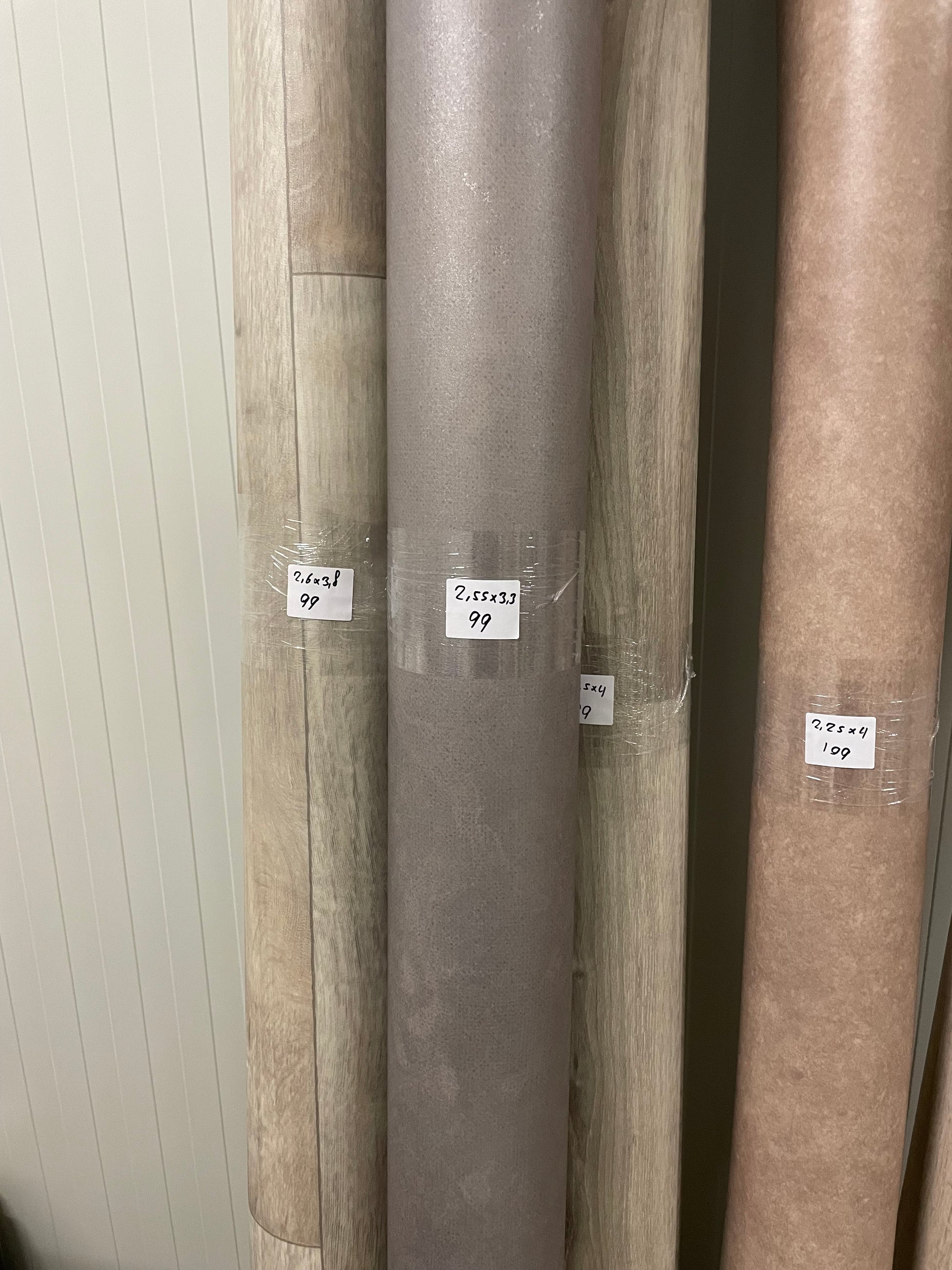 Novilon VT Wonen Betonlook Vinyl Restpartij | 2,55x3,30mtr - Vinylrestpartij.nl 