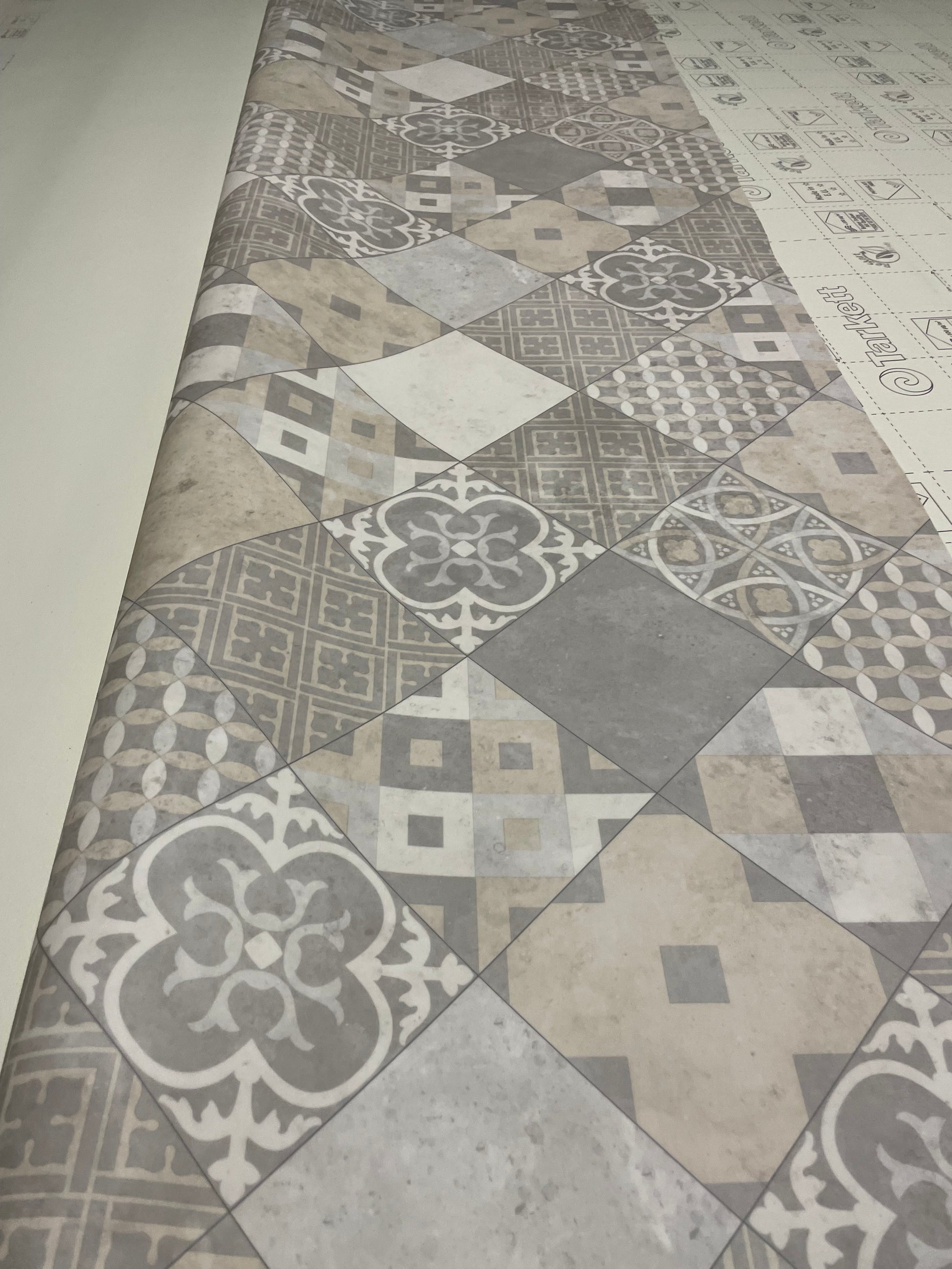 Portuguese Tegels Vinyl Restpartij | 3,15x4,00mtr - Vinylrestpartij.nl 