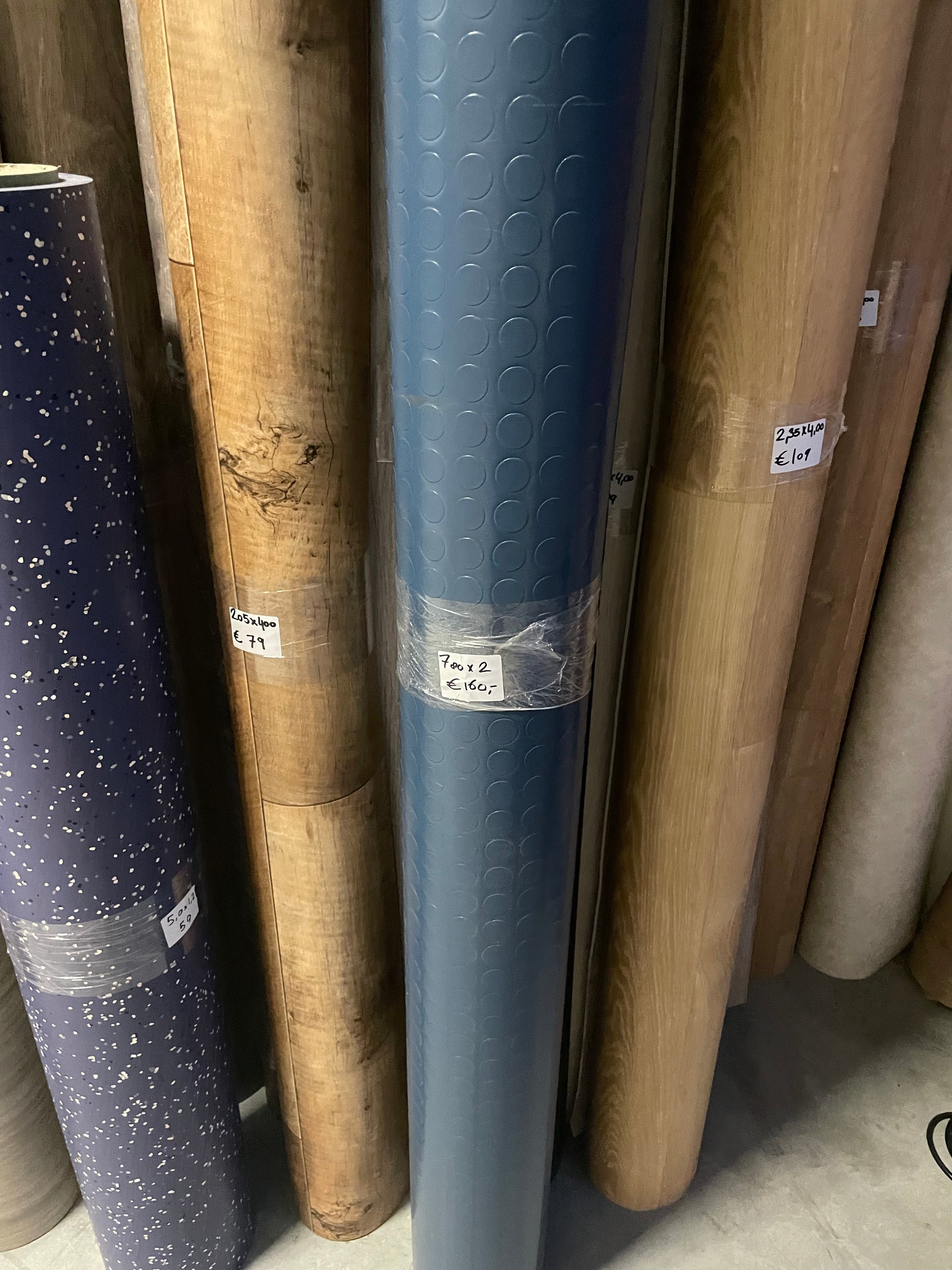 Project Vinyl met Noppen Restpartij | 7,80x2,00mtr - Vinylrestpartij.nl 