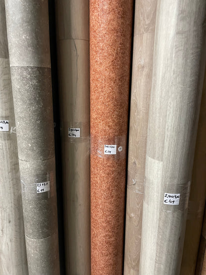Rood Granietlook Vinyl Restpartij | 3,05x4,00mtr - Vinylrestpartij.nl 