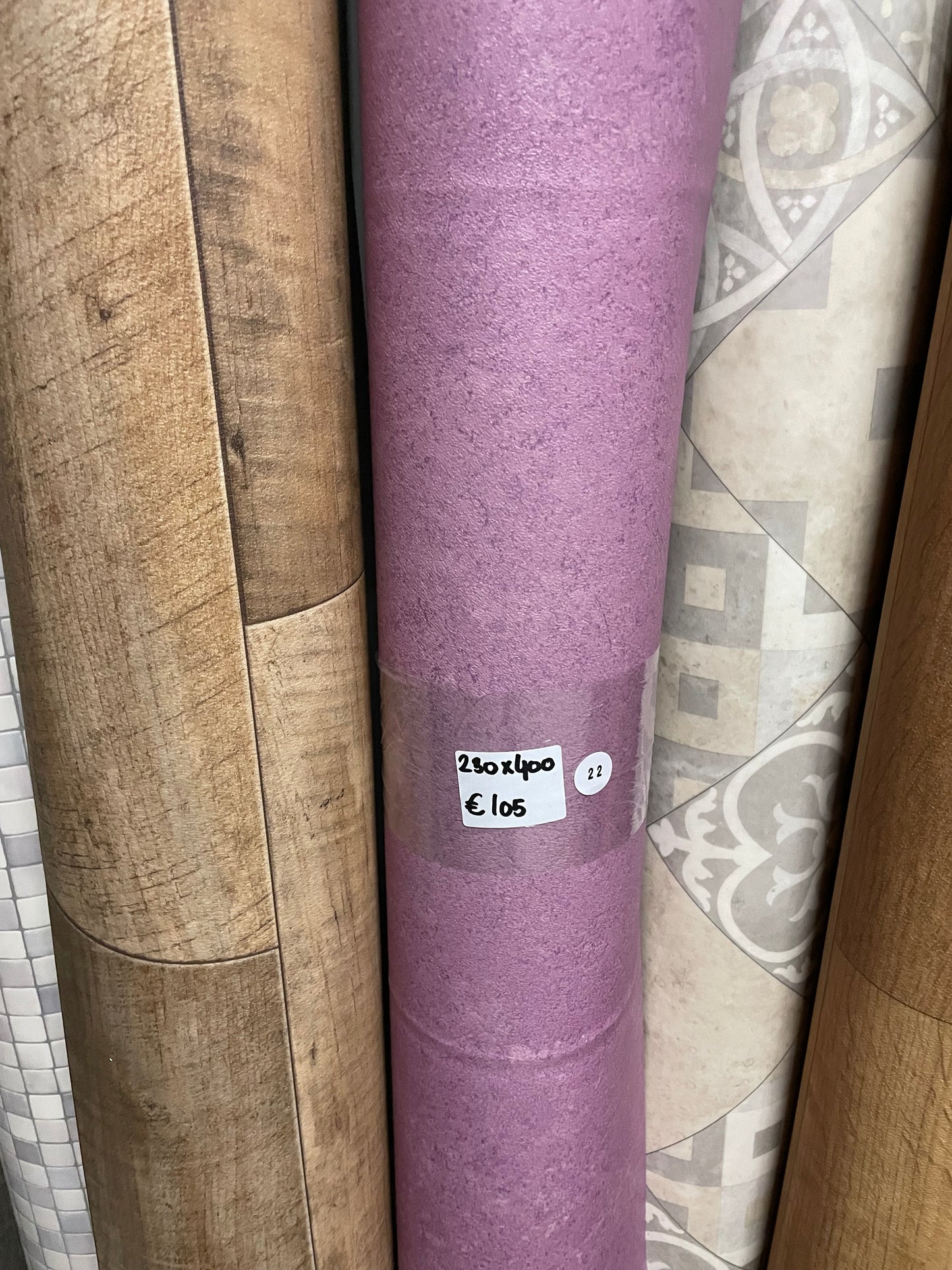 Roze Betonlook Vinyl Restpartij |2,30x4,00mtr - Vinylrestpartij.nl 