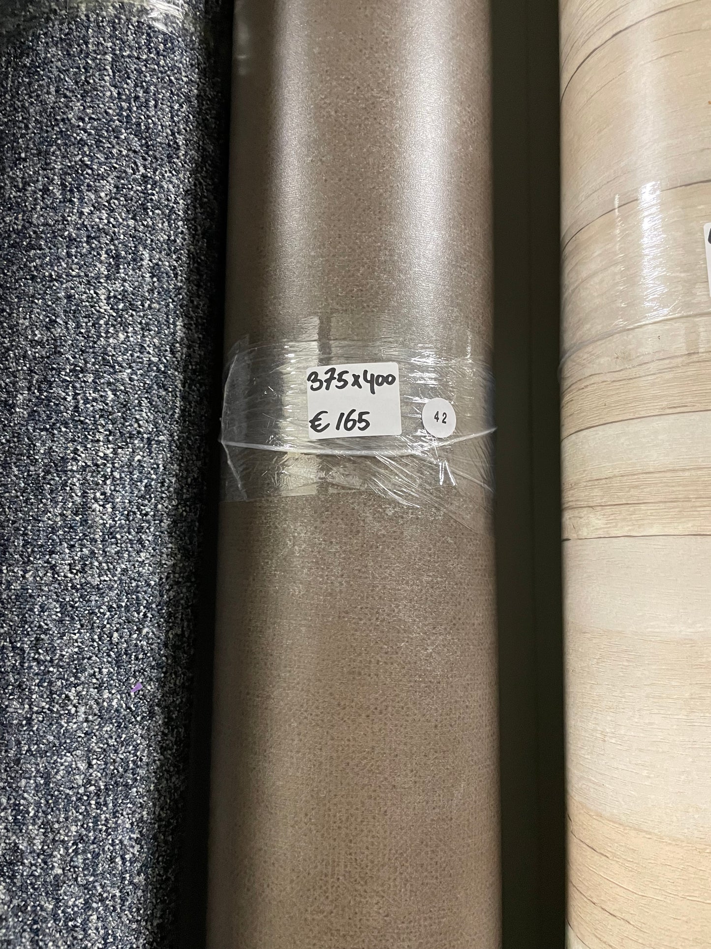 Taupe Betonlook Vinyl Restpartij | 3,75x4,00mtr - Vinylrestpartij.nl 