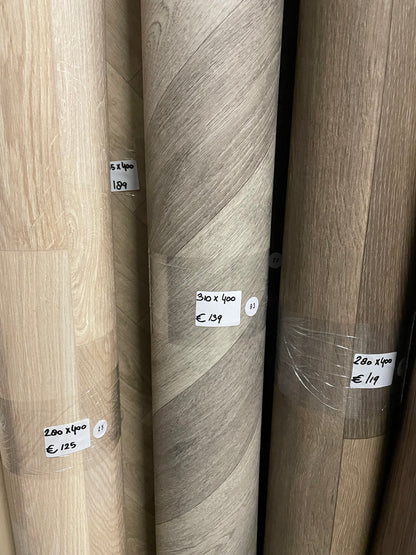 Visgraat Grijsbruin Eiken Vinyl Restpartij | 3,10x4,00mtr - Vinylrestpartij.nl 
