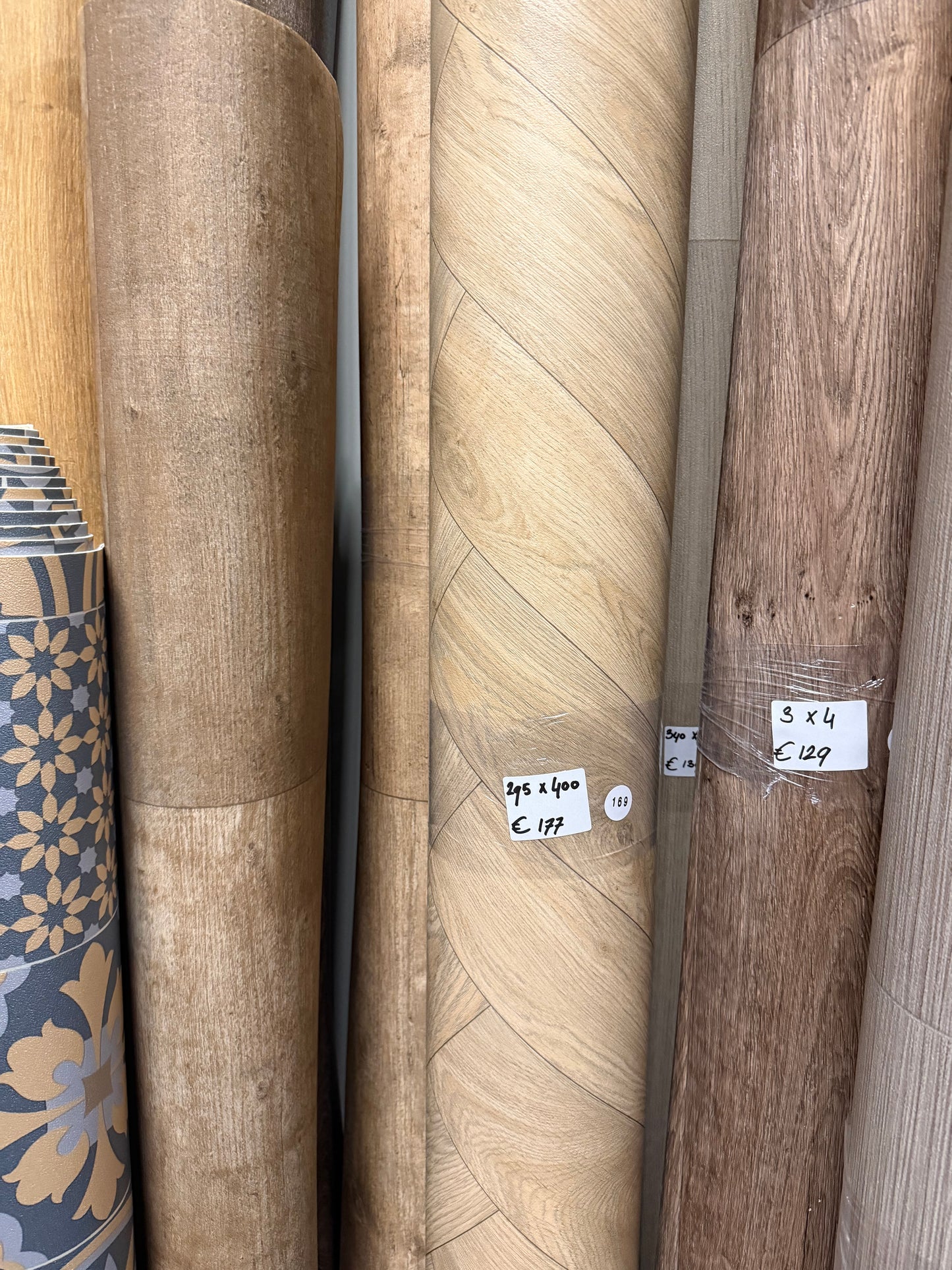Visgraat Naturel Eiken Vinyl Restpartij |
2,95x4,00mtr