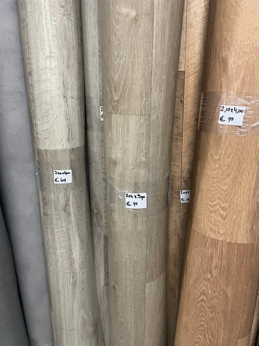 Warm Bruin Eiken Vinyl Zeil | 2,25x3,90mtr - Vinylrestpartij.nl 