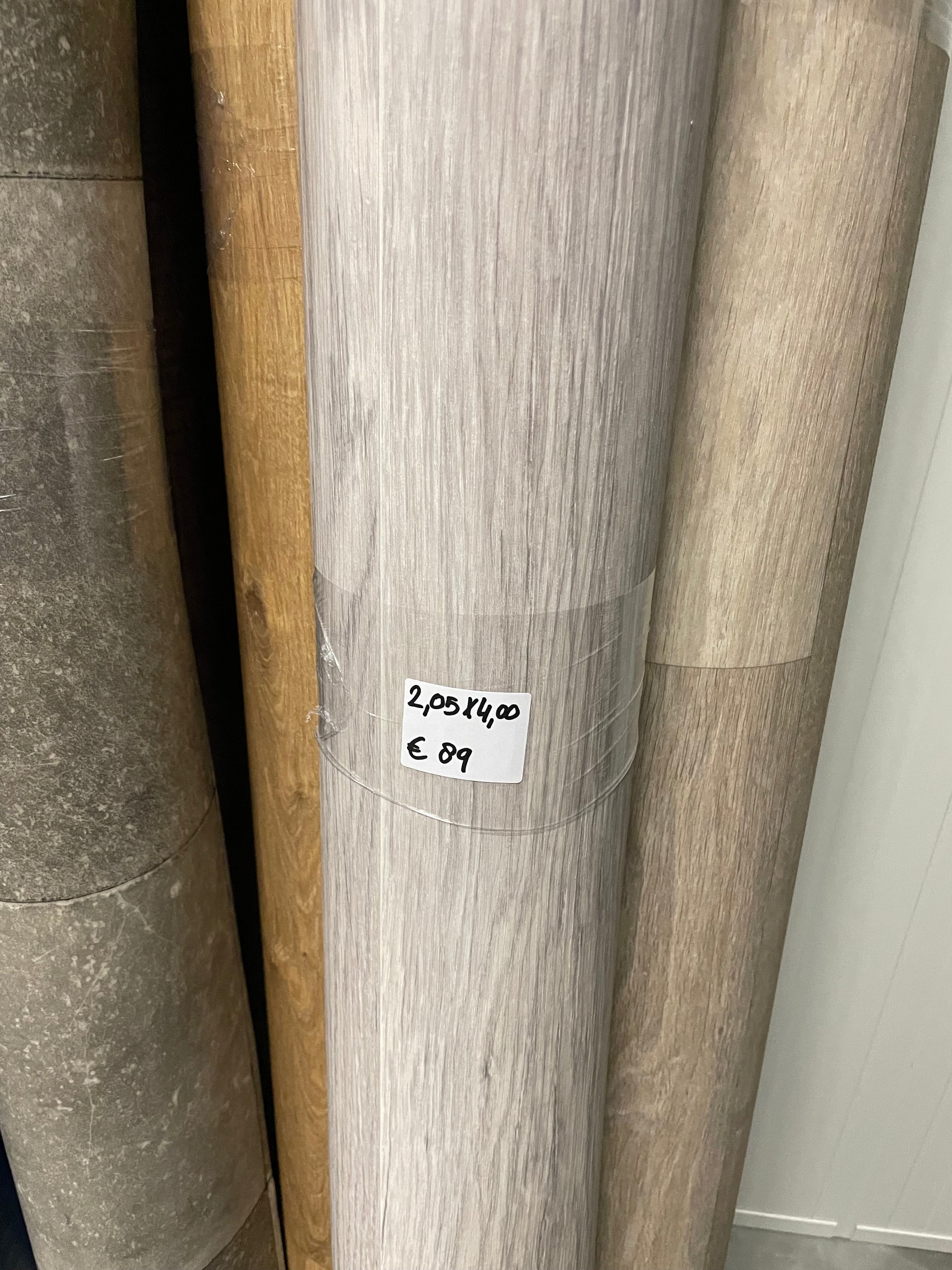 Wit Eiken Vinyl Restpartij | 2,05x4,00mtr - Vinylrestpartij.nl 
