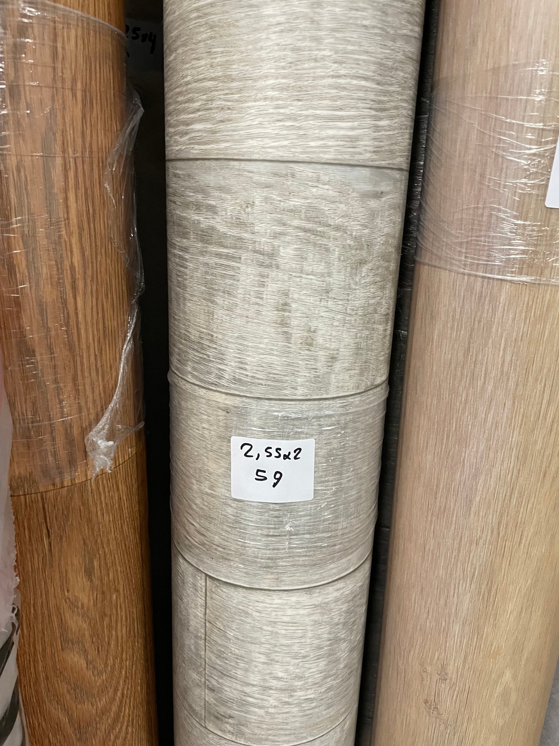Witgrijs Antiek Eiken Vinyl Restpartij | 2,00x2,55mtr - Vinylrestpartij.nl 