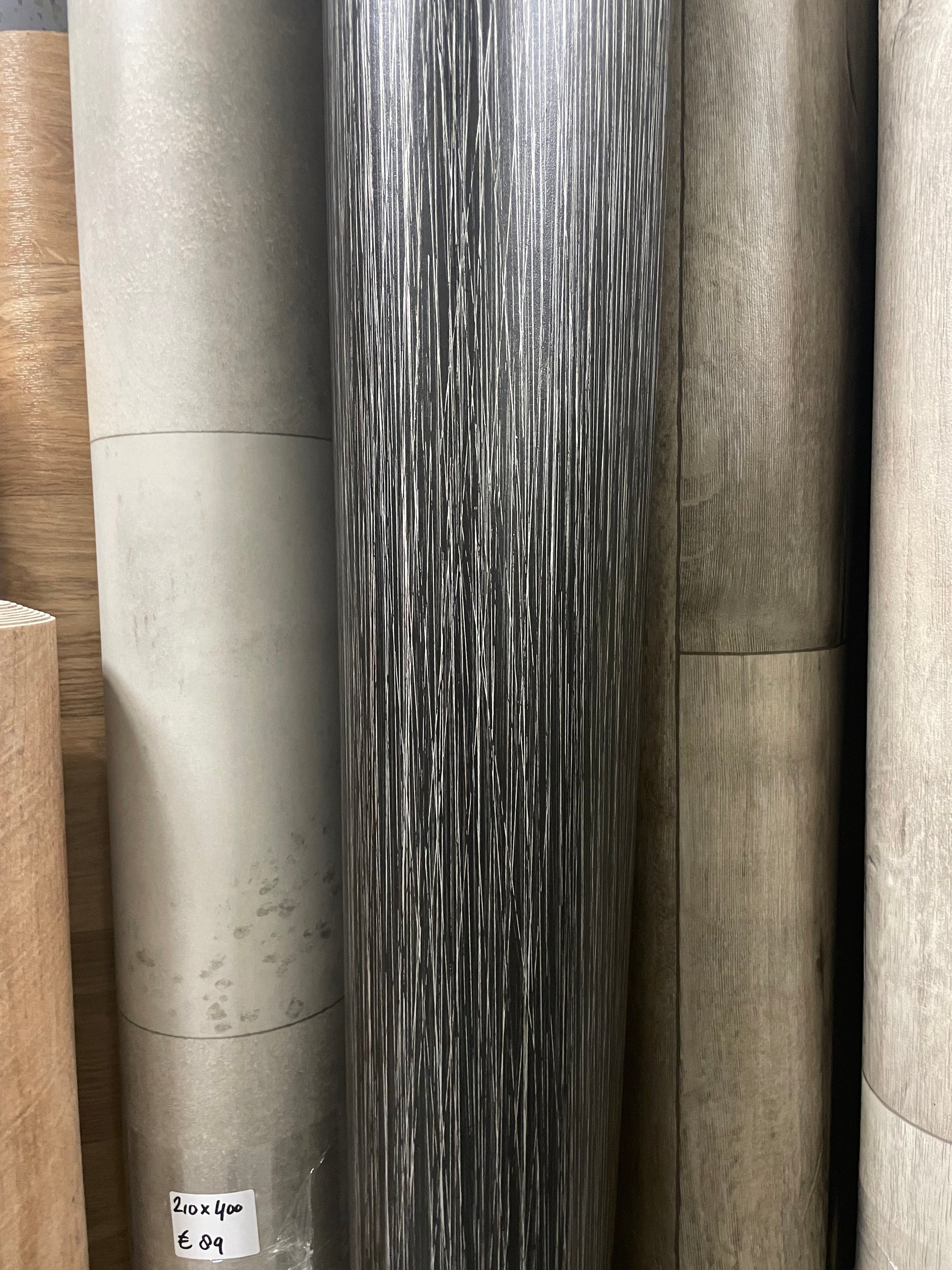 Zwart Bamboe look Vinyl Restpartij | 1,95x4,00mtr - Vinylrestpartij.nl 