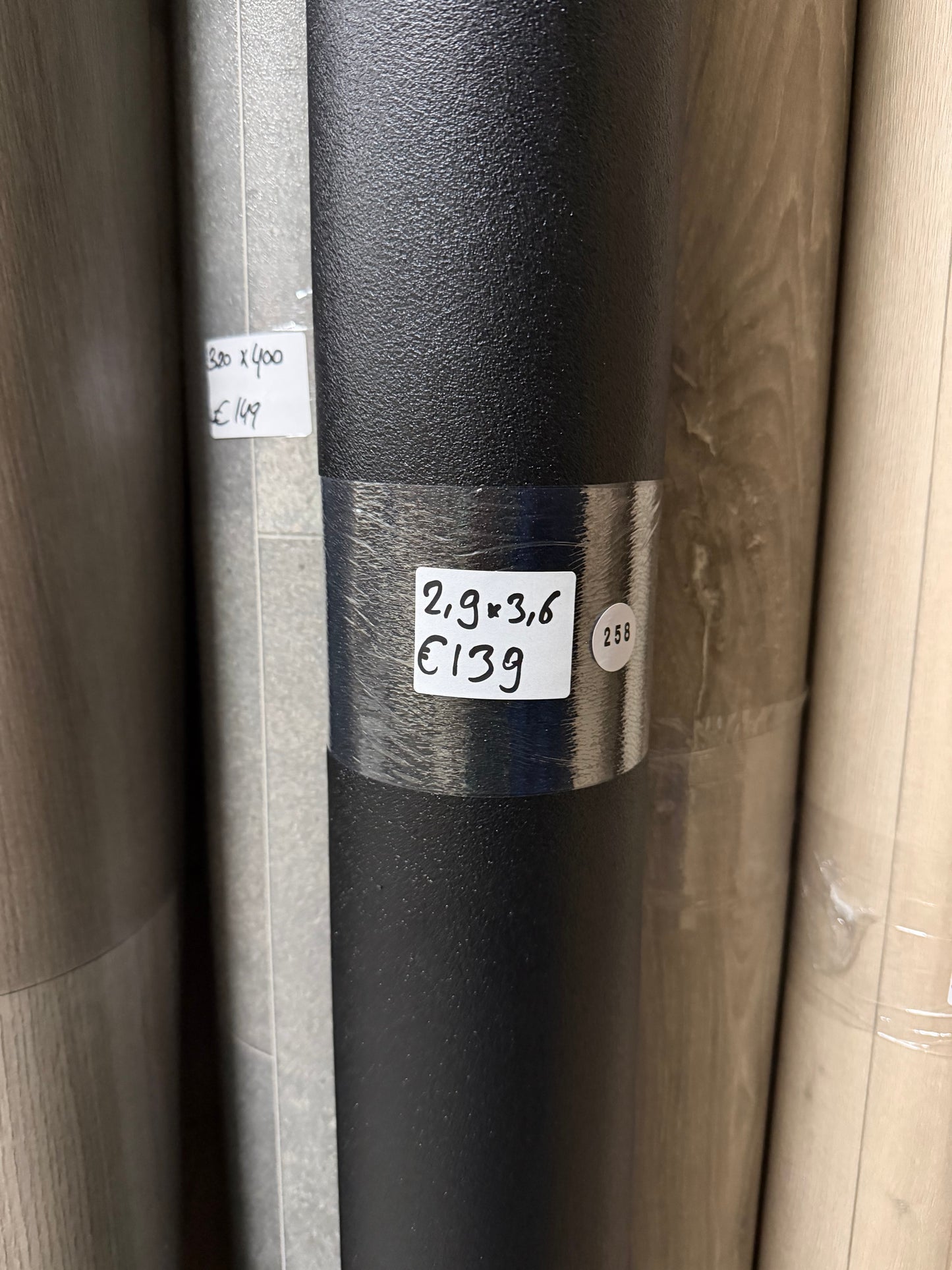 Zwart Vinyl Restpartij | 2,90x3,60mtr